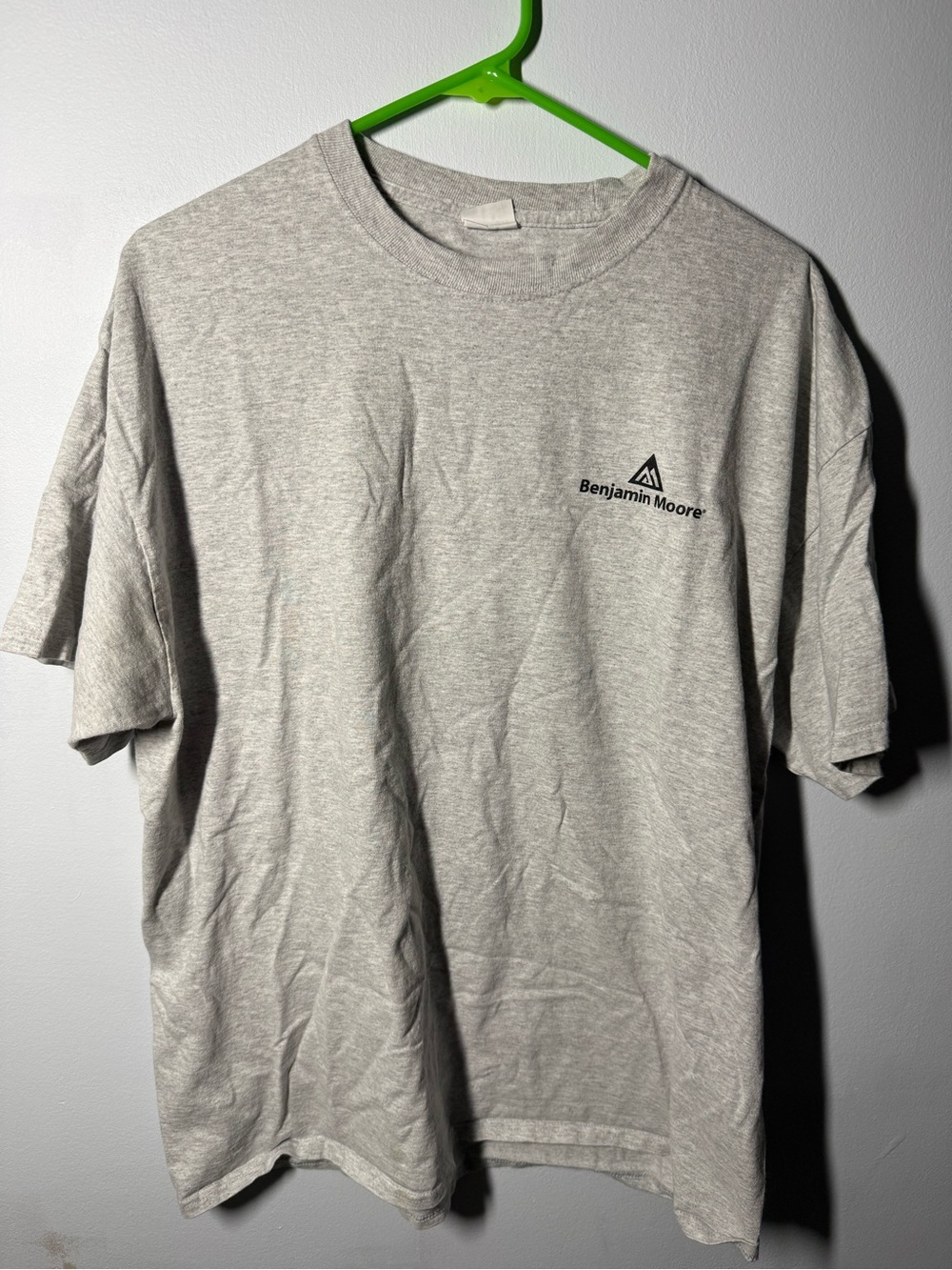 Short Sleeve Crewneck T-Shirt in Light Gray